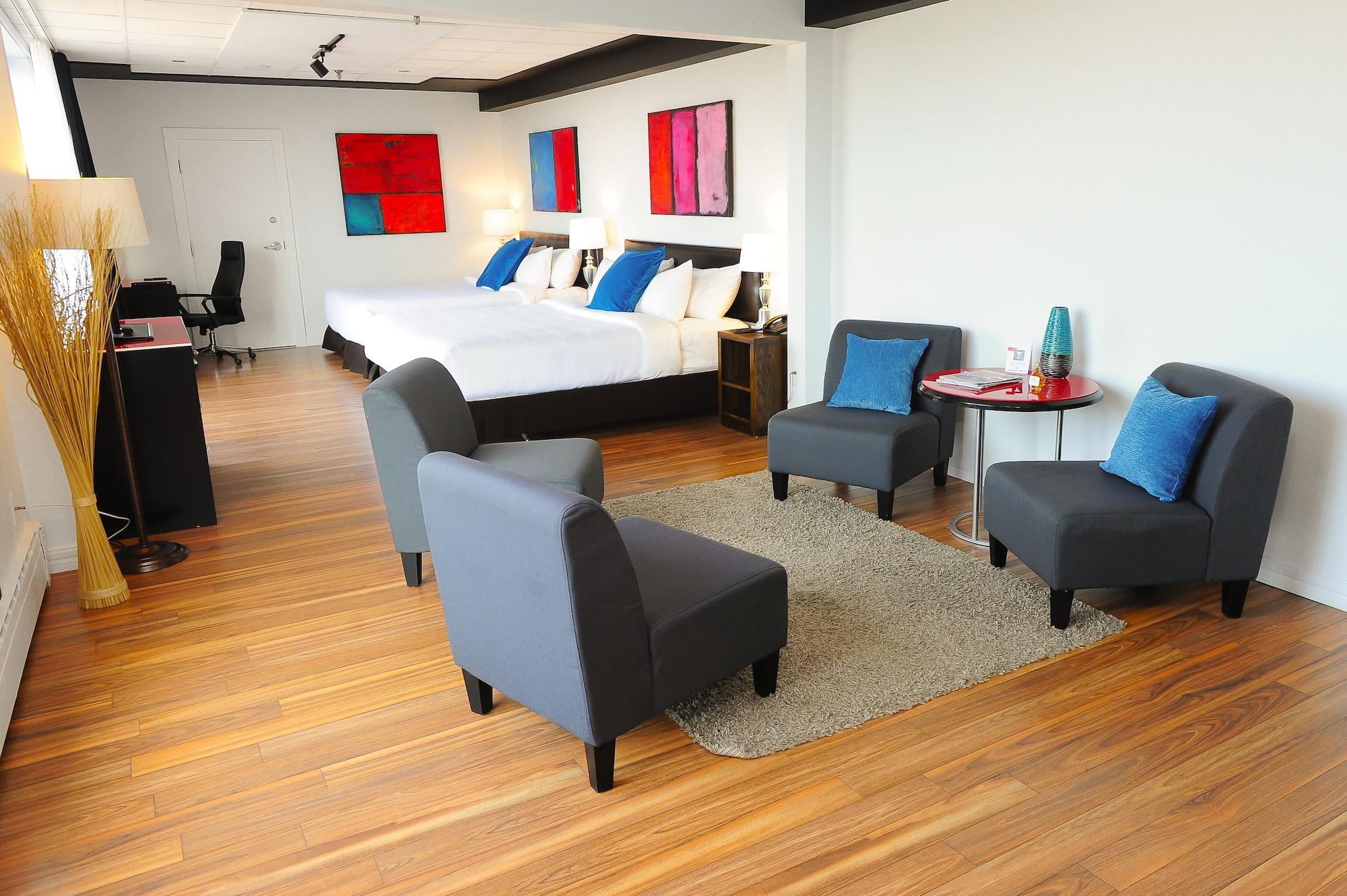 Hotel Chicoutimi, Affilie A Hyvi エクステリア 写真